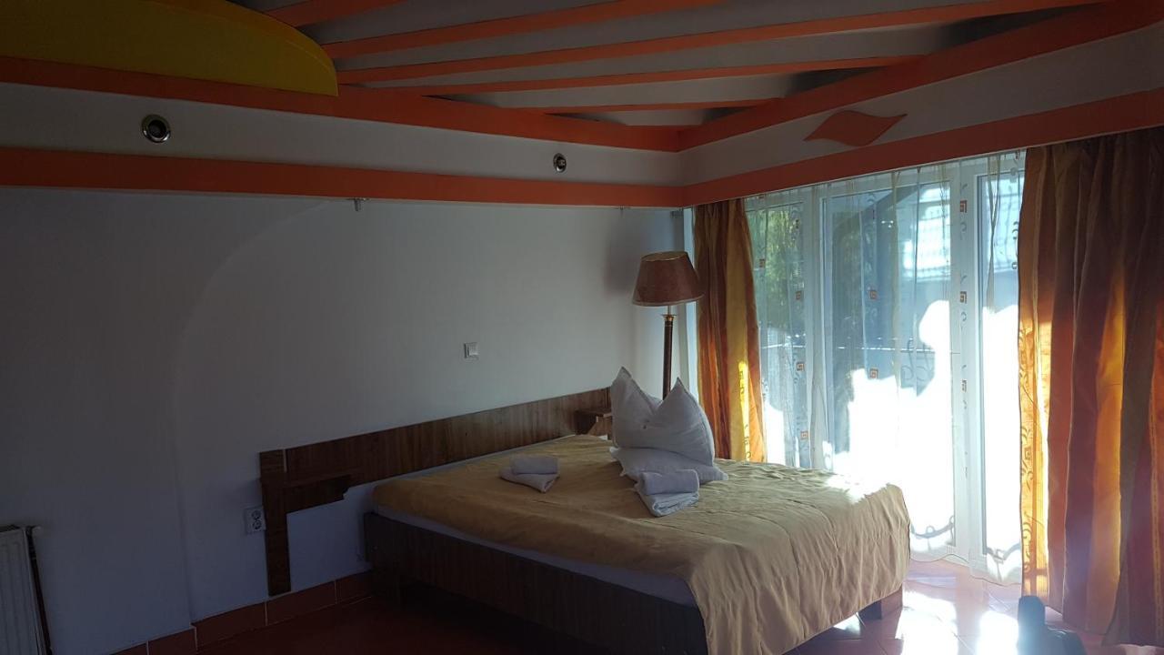 Pensiunea Casa Noastra Hotel Sinaia Kültér fotó